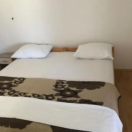 Mime Apartment *